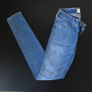 Hollister skinny jeans